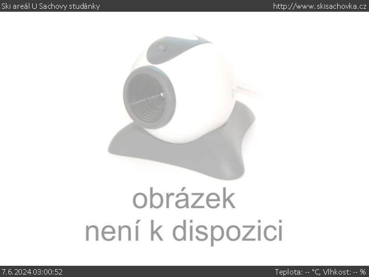 Skiareál Hlubočky - Sjezdovka skiareálu Hlubočky - 12.5.2024 v 01:15