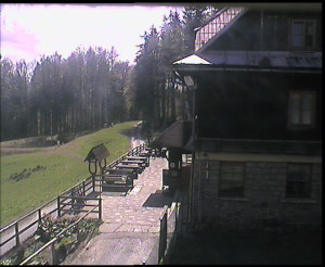 SkiAreál - Horský hotel Vsacký Cáb - Terasa horského hotelu - 27.4.2024 v 14:00
