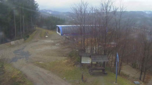 Skiareál Bílá - Lanovka - výstupní stanice - 28.3.2024 v 08:00