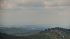 Horský hotel Volareza - Praděd - Panorama do údolí - 26.4.2024 v 12:30