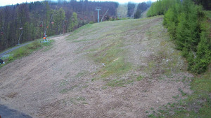 Ski areál SEVERKA v Dolní Lomné - Sjezdovka SEVERKA - 17.4.2024 v 08:00