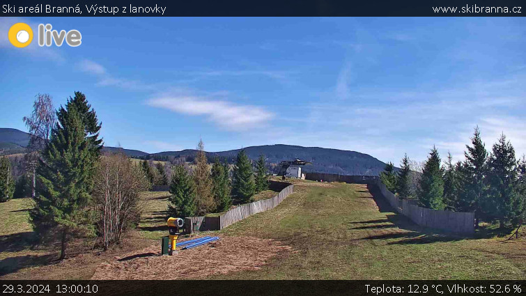 Ski areál Branná - Výstup z lanovky - 29.3.2024 v 13:00