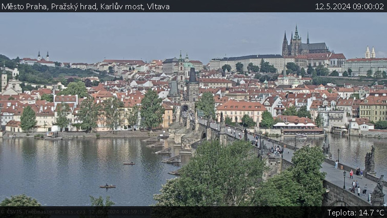 Město Praha - Pražský hrad, Karlův most, Vltava - 12.5.2024 v 09:00