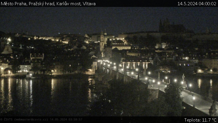 Město Praha - Pražský hrad, Karlův most, Vltava - 14.5.2024 v 04:00