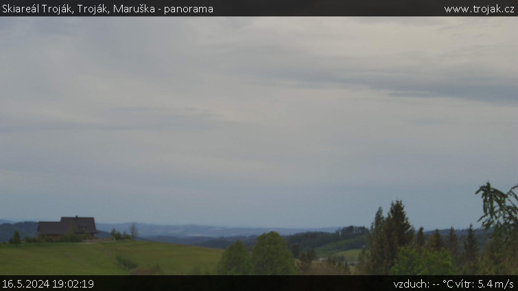 Skiareál Troják - Troják, Maruška - panorama - 16.5.2024 v 19:02