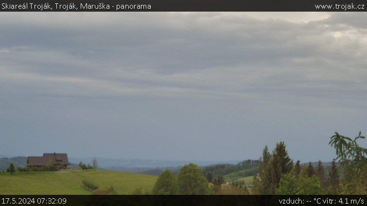 Skiareál Troják - Troják, Maruška - panorama - 17.5.2024 v 07:32