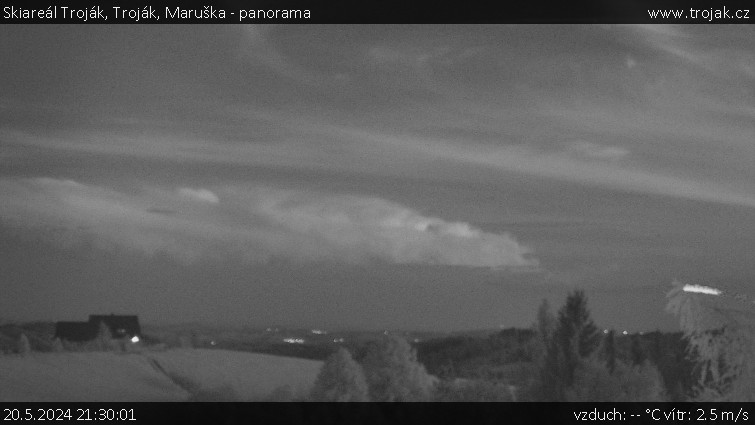 Skiareál Troják - Troják, Maruška - panorama - 20.5.2024 v 21:30