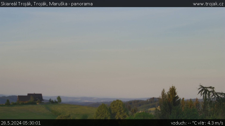 Skiareál Troják - Troják, Maruška - panorama - 28.5.2024 v 05:30