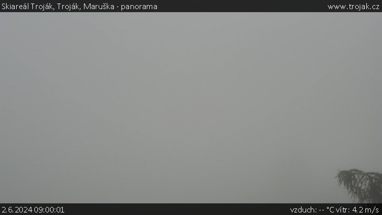 Skiareál Troják - Troják, Maruška - panorama - 2.6.2024 v 09:00