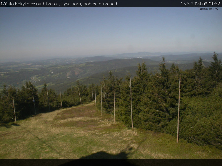 Město Rokytnice nad Jizerou - Lysá hora, pohled na západ - 15.5.2024 v 09:01