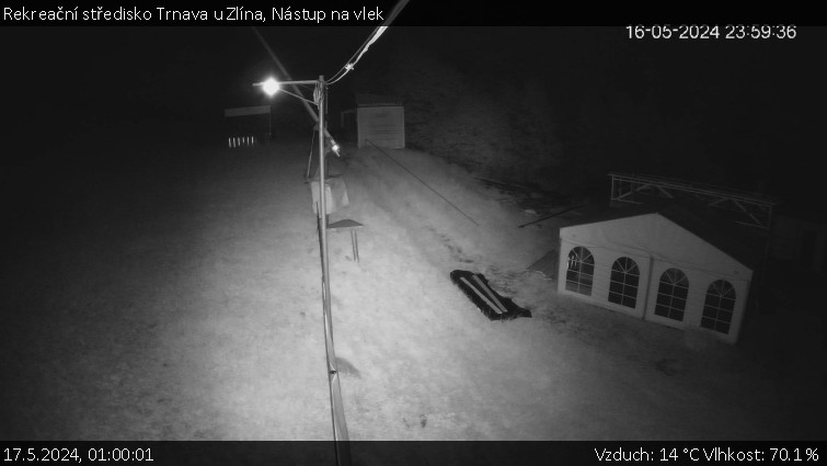 Rekreační středisko Trnava u Zlína - Nástup na vlek - 17.5.2024 v 01:00