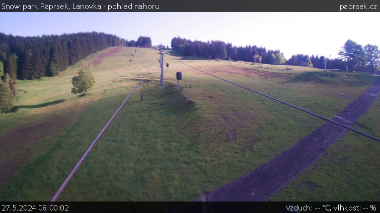 Snow park Paprsek - Lanovka - pohled nahoru - 27.5.2024 v 08:00