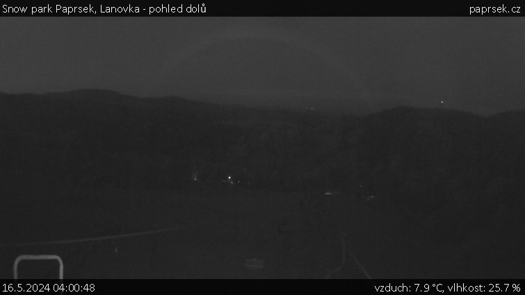 Snow park Paprsek - Lanovka - pohled dolů - 16.5.2024 v 04:00
