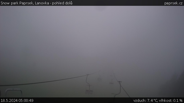 Snow park Paprsek - Lanovka - pohled dolů - 18.5.2024 v 05:00