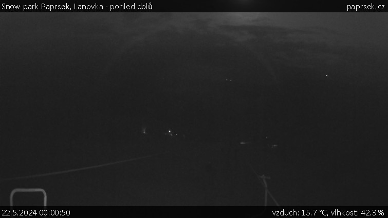 Snow park Paprsek - Lanovka - pohled dolů - 22.5.2024 v 00:00