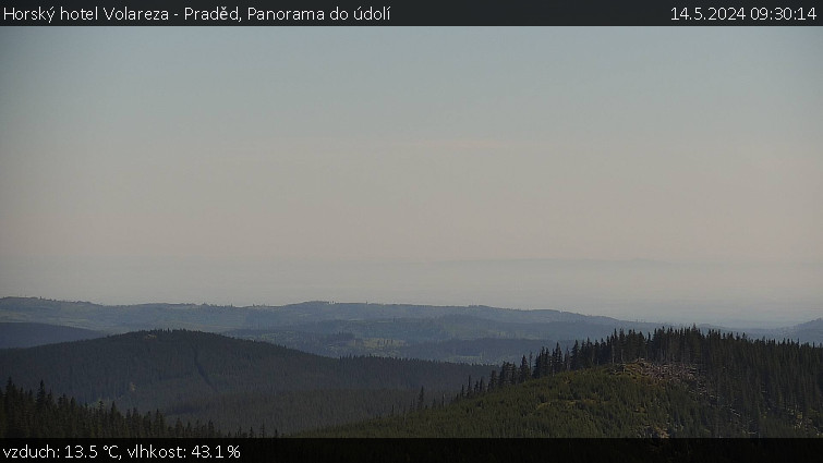 Horský hotel Volareza - Praděd - Panorama do údolí - 14.5.2024 v 09:30