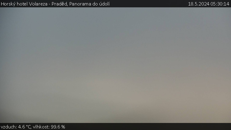 Horský hotel Volareza - Praděd - Panorama do údolí - 18.5.2024 v 05:30