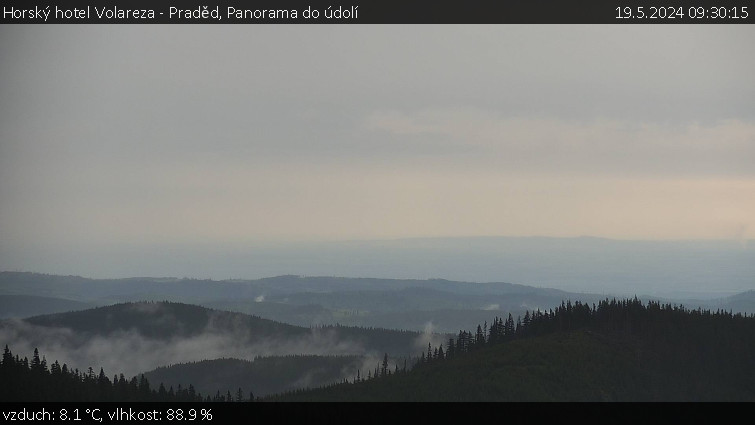 Horský hotel Volareza - Praděd - Panorama do údolí - 19.5.2024 v 09:30
