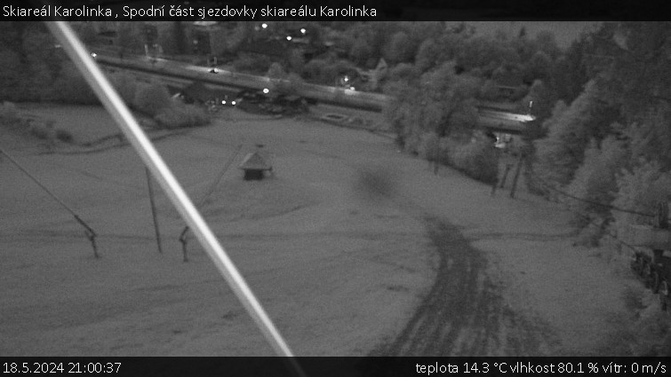 Skiareál Karolinka  - Spodní část sjezdovky skiareálu Karolinka - 18.5.2024 v 21:00