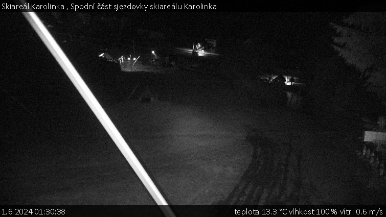 Skiareál Karolinka  - Spodní část sjezdovky skiareálu Karolinka - 1.6.2024 v 01:30