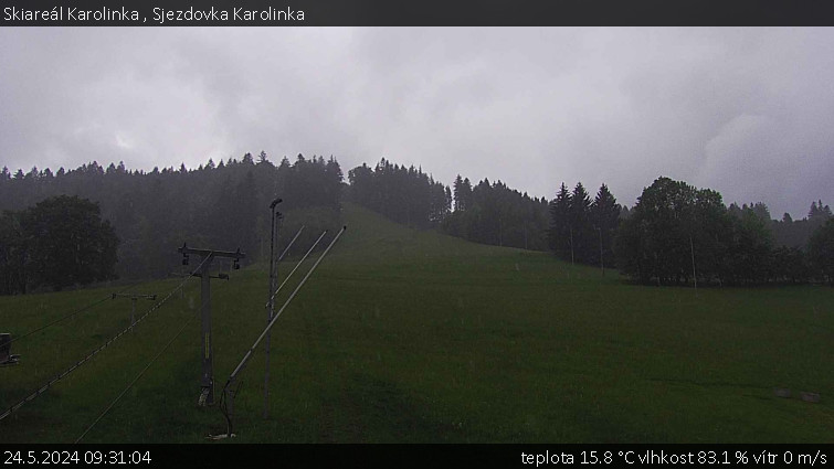 Skiareál Karolinka  - Sjezdovka Karolinka - 24.5.2024 v 09:31