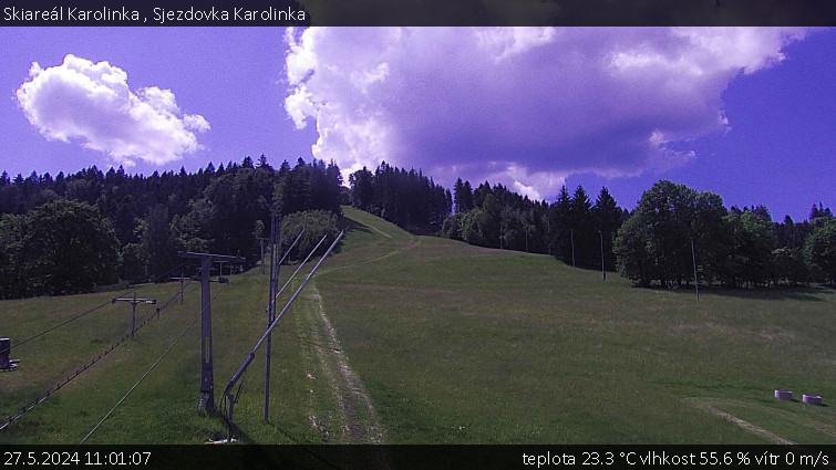 Skiareál Karolinka  - Sjezdovka Karolinka - 27.5.2024 v 11:01