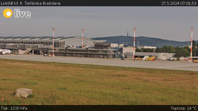 Letiště Bratislava - Letiště M. R. Štefánika Bratislava - 27.5.2024 v 07:01