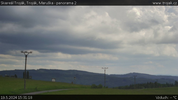 Skiareál Troják - Troják, Maruška - panorama 2 - 19.5.2024 v 15:31