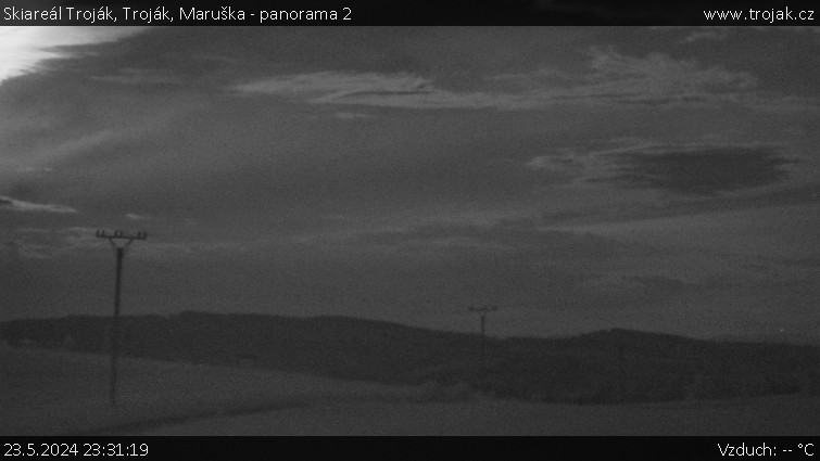 Skiareál Troják - Troják, Maruška - panorama 2 - 23.5.2024 v 23:31