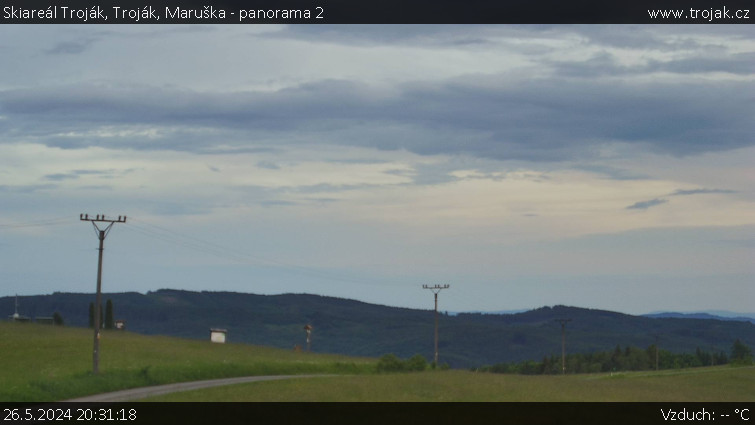 Skiareál Troják - Troják, Maruška - panorama 2 - 26.5.2024 v 20:31