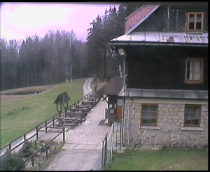 SkiAreál - Horský hotel Vsacký Cáb - Terasa horského hotelu - 24.4.2023 v 11:00