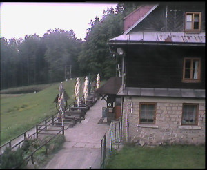 SkiAreál - Horský hotel Vsacký Cáb - Terasa horského hotelu - 30.5.2023 v 08:00
