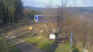 Skiareál Bílá - Lanovka - výstupní stanice - 26.4.2024 v 08:00