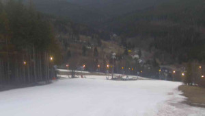 Ski Karlov - areál Karlov - Sjezdovky V Javořinách a Rodinná - 25.3.2023 v 18:01