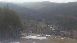 Ski Karlov - areál Karlov - Sjezdovky V Javořinách a Rodinná - 16.4.2023 v 18:01