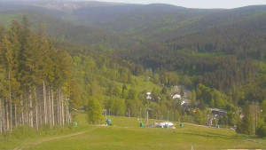 Ski Karlov - areál Karlov - Sjezdovky V Javořinách a Rodinná - 29.5.2023 v 08:01