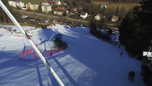 Skiareál Karolinka  - Spodní část sjezdovky skiareálu Karolinka - 2.3.2023 v 09:02
