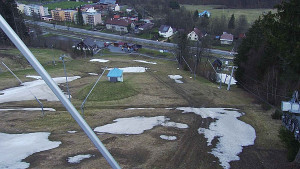 Skiareál Karolinka  - Spodní část sjezdovky skiareálu Karolinka - 11.4.2023 v 11:02