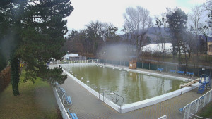Koupaliště Bystřice pod Hostýnem - Hlavní bazén - 9.3.2023 v 08:00
