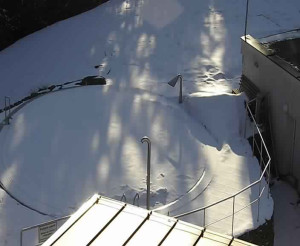 Ski areál SEVERKA v Dolní Lomné - Pohled na bazén - 28.2.2023 v 16:00