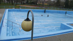 Areál koupaliště Hulín