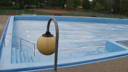 Areál koupaliště Hulín