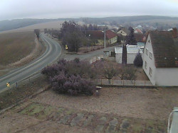 Vjezd do obce ze severu