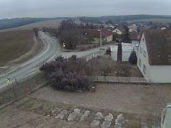 Vjezd do obce ze severu