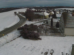 Vjezd do obce ze severu