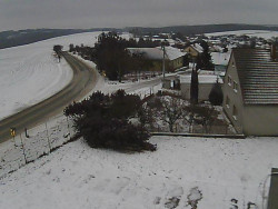 Vjezd do obce ze severu