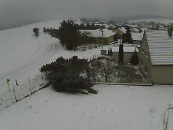 Vjezd do obce ze severu