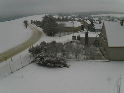 Vjezd do obce ze severu