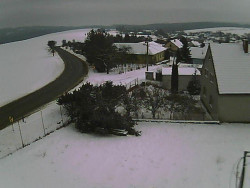 Vjezd do obce ze severu