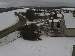 Vjezd do obce ze severu